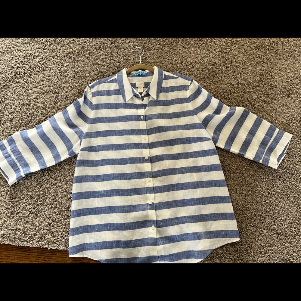 Chico’s size 3 or xl. Striped linen 3/4 sleeve button down. Excellent condition